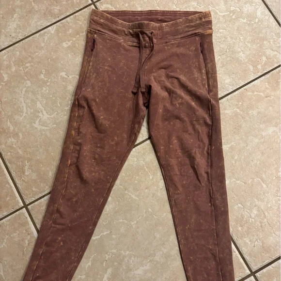 Women’s Victoria Secret Pink yoga jogger - Picture 1 of 3